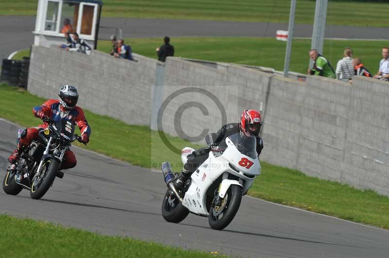 Motorcycle action photographs;anglesey circuit;anglesey trackday photographs;event digital images;eventdigitalimages;no limits trackday;oulton park circuit cheshire;peter wileman photography;trackday;trackday digital images;trackday photos;ty croes circuit wales