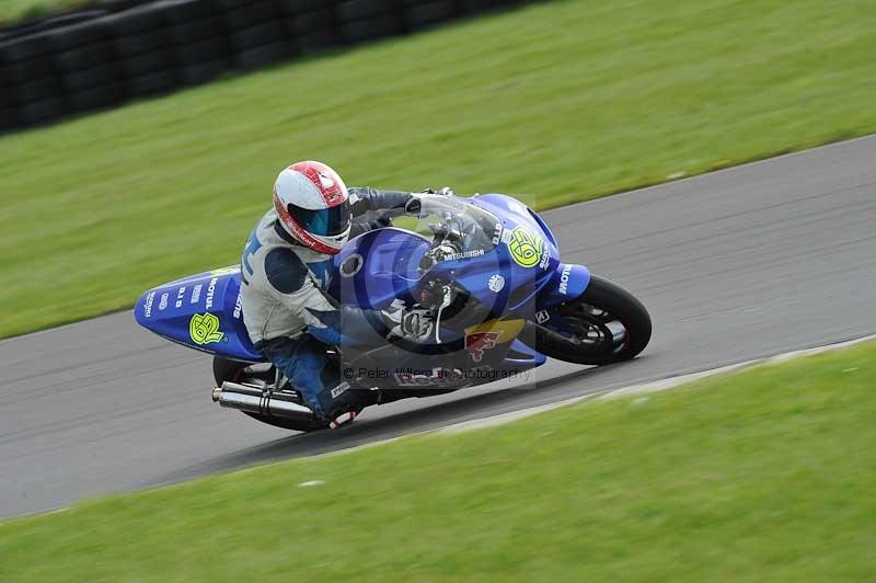 Motorcycle action photographs;anglesey circuit;anglesey trackday photographs;event digital images;eventdigitalimages;no limits trackday;oulton park circuit cheshire;peter wileman photography;trackday;trackday digital images;trackday photos;ty croes circuit wales