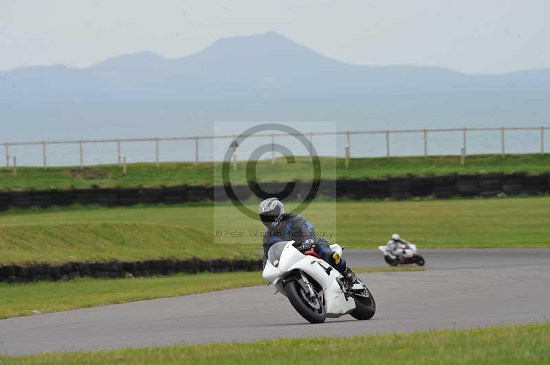 Motorcycle action photographs;anglesey circuit;anglesey trackday photographs;event digital images;eventdigitalimages;no limits trackday;oulton park circuit cheshire;peter wileman photography;trackday;trackday digital images;trackday photos;ty croes circuit wales