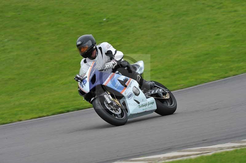Motorcycle action photographs;anglesey circuit;anglesey trackday photographs;event digital images;eventdigitalimages;no limits trackday;oulton park circuit cheshire;peter wileman photography;trackday;trackday digital images;trackday photos;ty croes circuit wales