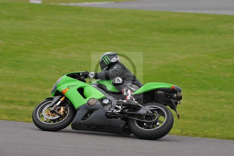 Motorcycle action photographs;anglesey circuit;anglesey trackday photographs;event digital images;eventdigitalimages;no limits trackday;oulton park circuit cheshire;peter wileman photography;trackday;trackday digital images;trackday photos;ty croes circuit wales