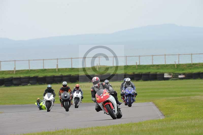 Motorcycle action photographs;anglesey circuit;anglesey trackday photographs;event digital images;eventdigitalimages;no limits trackday;oulton park circuit cheshire;peter wileman photography;trackday;trackday digital images;trackday photos;ty croes circuit wales