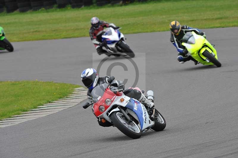 Motorcycle action photographs;anglesey circuit;anglesey trackday photographs;event digital images;eventdigitalimages;no limits trackday;oulton park circuit cheshire;peter wileman photography;trackday;trackday digital images;trackday photos;ty croes circuit wales
