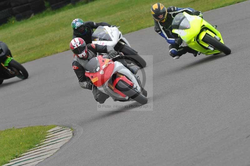 Motorcycle action photographs;anglesey circuit;anglesey trackday photographs;event digital images;eventdigitalimages;no limits trackday;oulton park circuit cheshire;peter wileman photography;trackday;trackday digital images;trackday photos;ty croes circuit wales