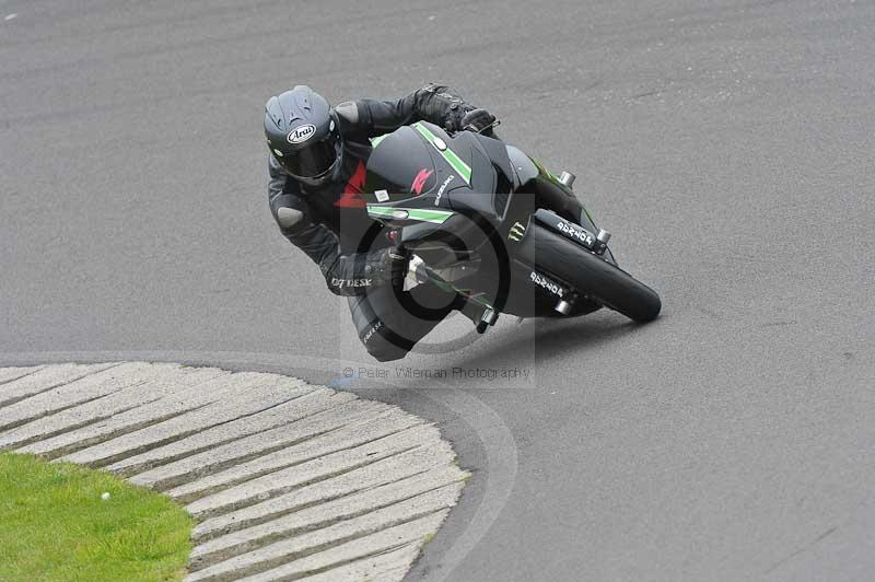 Motorcycle action photographs;anglesey circuit;anglesey trackday photographs;event digital images;eventdigitalimages;no limits trackday;oulton park circuit cheshire;peter wileman photography;trackday;trackday digital images;trackday photos;ty croes circuit wales