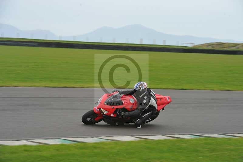 Motorcycle action photographs;anglesey circuit;anglesey trackday photographs;event digital images;eventdigitalimages;no limits trackday;oulton park circuit cheshire;peter wileman photography;trackday;trackday digital images;trackday photos;ty croes circuit wales
