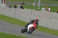 Motorcycle-action-photographs;anglesey-circuit;anglesey-trackday-photographs;event-digital-images;eventdigitalimages;no-limits-trackday;oulton-park-circuit-cheshire;peter-wileman-photography;trackday;trackday-digital-images;trackday-photos;ty-croes-circuit-wales