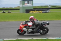 Motorcycle-action-photographs;anglesey-circuit;anglesey-trackday-photographs;event-digital-images;eventdigitalimages;no-limits-trackday;oulton-park-circuit-cheshire;peter-wileman-photography;trackday;trackday-digital-images;trackday-photos;ty-croes-circuit-wales