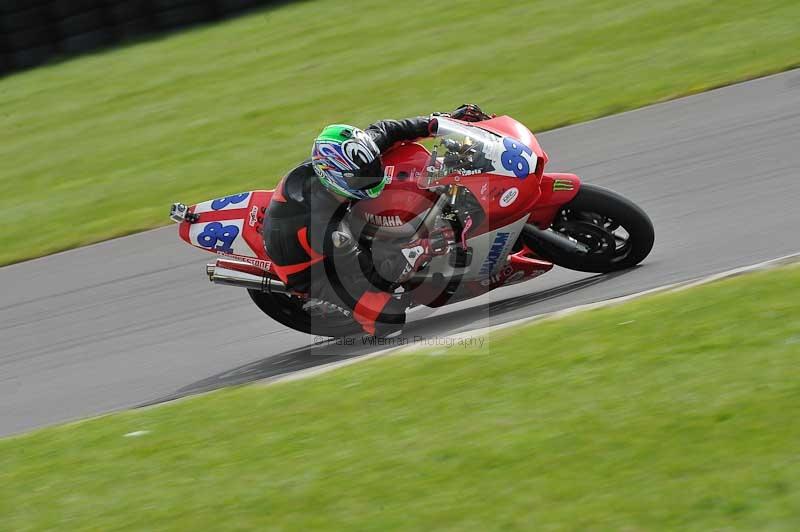 Motorcycle action photographs;anglesey circuit;anglesey trackday photographs;event digital images;eventdigitalimages;no limits trackday;oulton park circuit cheshire;peter wileman photography;trackday;trackday digital images;trackday photos;ty croes circuit wales