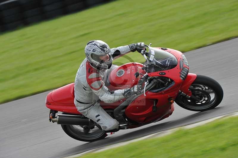 Motorcycle action photographs;anglesey circuit;anglesey trackday photographs;event digital images;eventdigitalimages;no limits trackday;oulton park circuit cheshire;peter wileman photography;trackday;trackday digital images;trackday photos;ty croes circuit wales