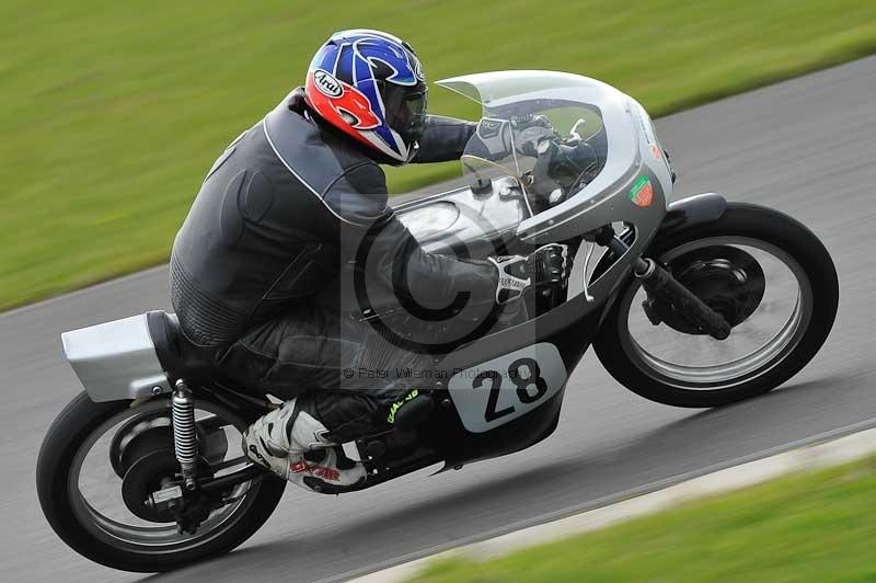 Motorcycle action photographs;anglesey circuit;anglesey trackday photographs;event digital images;eventdigitalimages;no limits trackday;oulton park circuit cheshire;peter wileman photography;trackday;trackday digital images;trackday photos;ty croes circuit wales