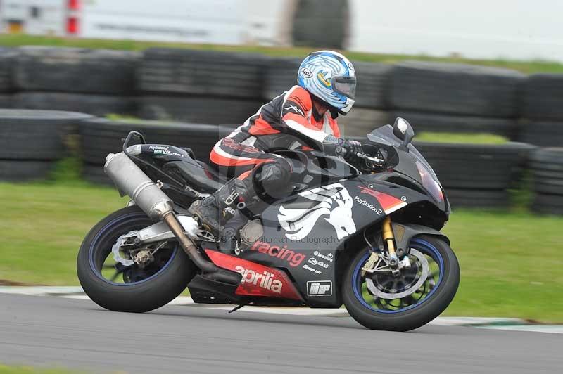Motorcycle action photographs;anglesey circuit;anglesey trackday photographs;event digital images;eventdigitalimages;no limits trackday;oulton park circuit cheshire;peter wileman photography;trackday;trackday digital images;trackday photos;ty croes circuit wales