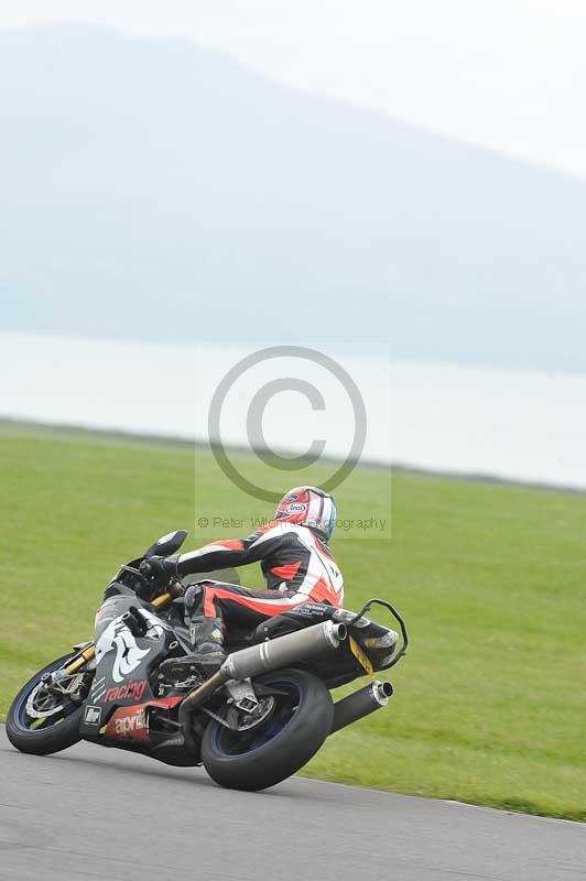 Motorcycle action photographs;anglesey circuit;anglesey trackday photographs;event digital images;eventdigitalimages;no limits trackday;oulton park circuit cheshire;peter wileman photography;trackday;trackday digital images;trackday photos;ty croes circuit wales