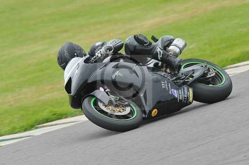 Motorcycle action photographs;anglesey circuit;anglesey trackday photographs;event digital images;eventdigitalimages;no limits trackday;oulton park circuit cheshire;peter wileman photography;trackday;trackday digital images;trackday photos;ty croes circuit wales