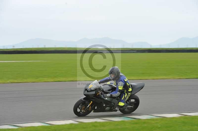 Motorcycle action photographs;anglesey circuit;anglesey trackday photographs;event digital images;eventdigitalimages;no limits trackday;oulton park circuit cheshire;peter wileman photography;trackday;trackday digital images;trackday photos;ty croes circuit wales