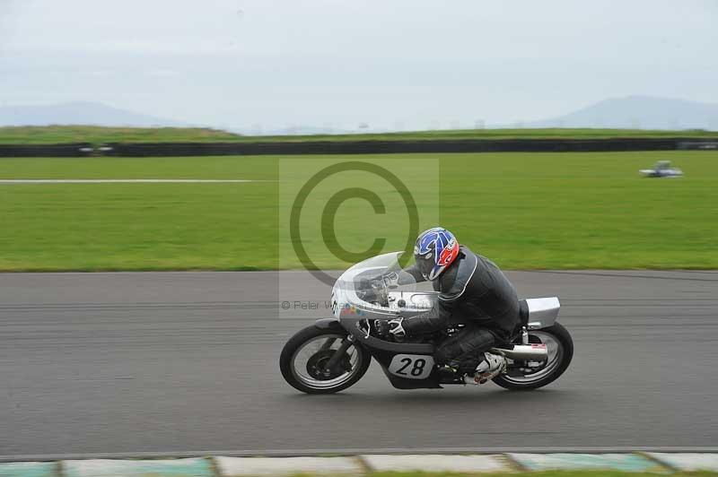 Motorcycle action photographs;anglesey circuit;anglesey trackday photographs;event digital images;eventdigitalimages;no limits trackday;oulton park circuit cheshire;peter wileman photography;trackday;trackday digital images;trackday photos;ty croes circuit wales