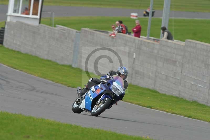 Motorcycle action photographs;anglesey circuit;anglesey trackday photographs;event digital images;eventdigitalimages;no limits trackday;oulton park circuit cheshire;peter wileman photography;trackday;trackday digital images;trackday photos;ty croes circuit wales