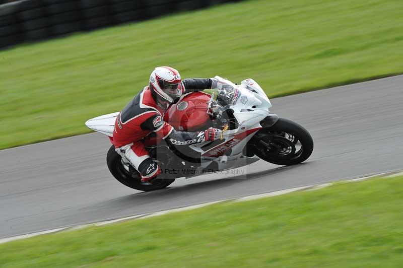 Motorcycle action photographs;anglesey circuit;anglesey trackday photographs;event digital images;eventdigitalimages;no limits trackday;oulton park circuit cheshire;peter wileman photography;trackday;trackday digital images;trackday photos;ty croes circuit wales