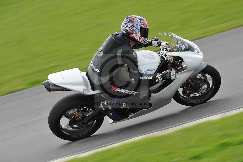 Motorcycle action photographs;anglesey circuit;anglesey trackday photographs;event digital images;eventdigitalimages;no limits trackday;oulton park circuit cheshire;peter wileman photography;trackday;trackday digital images;trackday photos;ty croes circuit wales