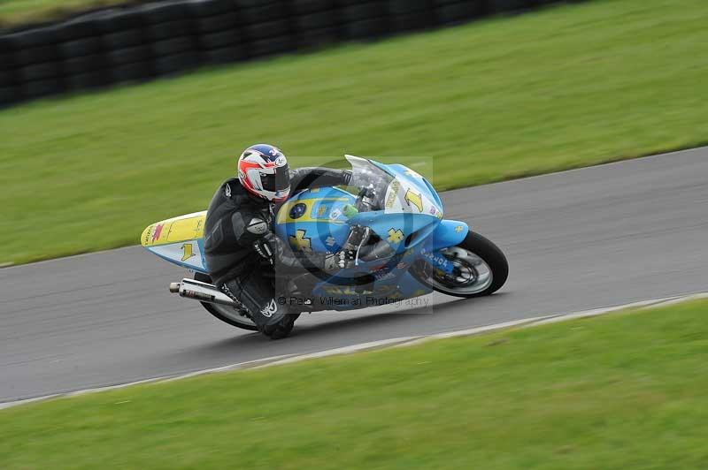 Motorcycle action photographs;anglesey circuit;anglesey trackday photographs;event digital images;eventdigitalimages;no limits trackday;oulton park circuit cheshire;peter wileman photography;trackday;trackday digital images;trackday photos;ty croes circuit wales