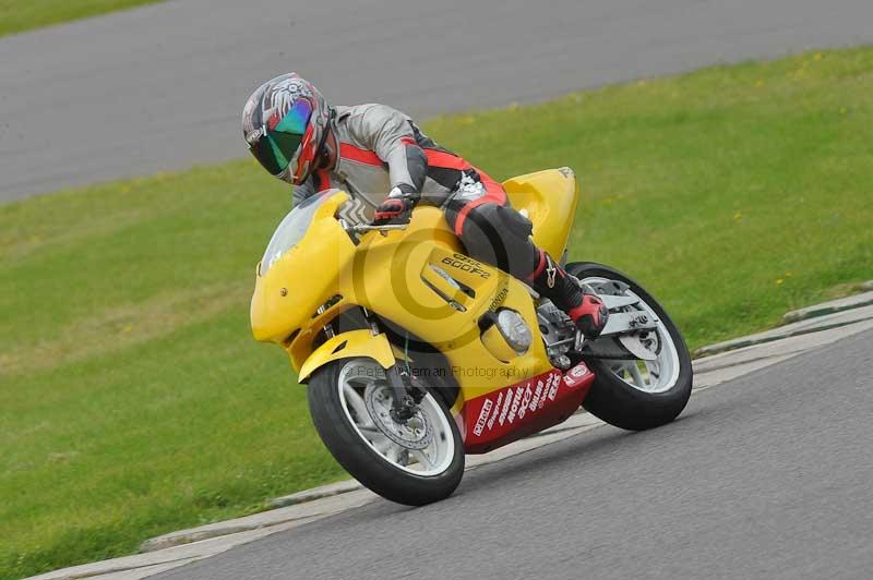 Motorcycle action photographs;anglesey circuit;anglesey trackday photographs;event digital images;eventdigitalimages;no limits trackday;oulton park circuit cheshire;peter wileman photography;trackday;trackday digital images;trackday photos;ty croes circuit wales