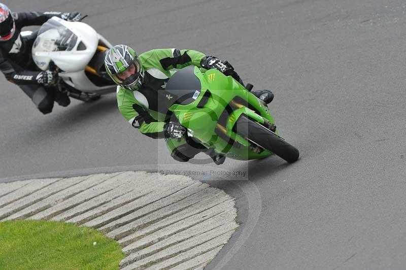 Motorcycle action photographs;anglesey circuit;anglesey trackday photographs;event digital images;eventdigitalimages;no limits trackday;oulton park circuit cheshire;peter wileman photography;trackday;trackday digital images;trackday photos;ty croes circuit wales