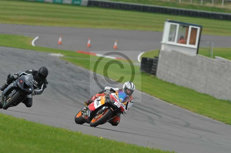 Motorcycle action photographs;anglesey circuit;anglesey trackday photographs;event digital images;eventdigitalimages;no limits trackday;oulton park circuit cheshire;peter wileman photography;trackday;trackday digital images;trackday photos;ty croes circuit wales