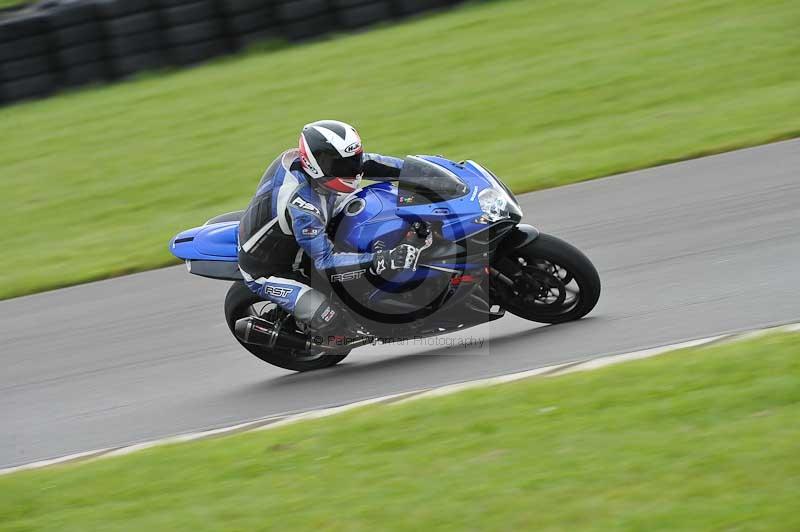 Motorcycle action photographs;anglesey circuit;anglesey trackday photographs;event digital images;eventdigitalimages;no limits trackday;oulton park circuit cheshire;peter wileman photography;trackday;trackday digital images;trackday photos;ty croes circuit wales