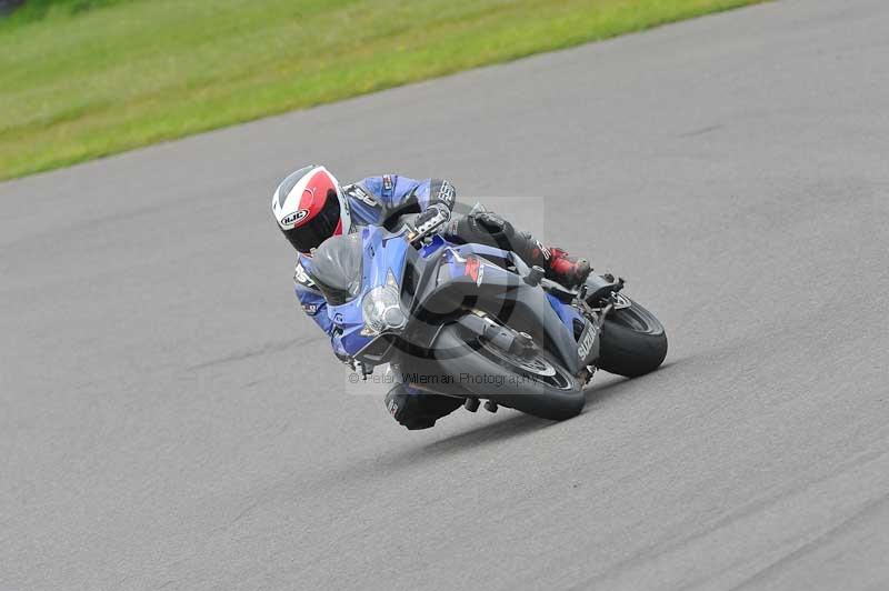 Motorcycle action photographs;anglesey circuit;anglesey trackday photographs;event digital images;eventdigitalimages;no limits trackday;oulton park circuit cheshire;peter wileman photography;trackday;trackday digital images;trackday photos;ty croes circuit wales