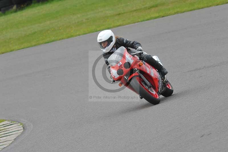 Motorcycle action photographs;anglesey circuit;anglesey trackday photographs;event digital images;eventdigitalimages;no limits trackday;oulton park circuit cheshire;peter wileman photography;trackday;trackday digital images;trackday photos;ty croes circuit wales