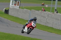 Motorcycle-action-photographs;anglesey-circuit;anglesey-trackday-photographs;event-digital-images;eventdigitalimages;no-limits-trackday;oulton-park-circuit-cheshire;peter-wileman-photography;trackday;trackday-digital-images;trackday-photos;ty-croes-circuit-wales