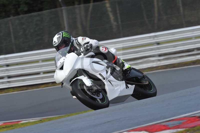 enduro digital images;event digital images;eventdigitalimages;no limits trackdays;oulton no limits trackday;oulton park cheshire;oulton trackday photographs;peter wileman photography;racing digital images;trackday digital images;trackday photos