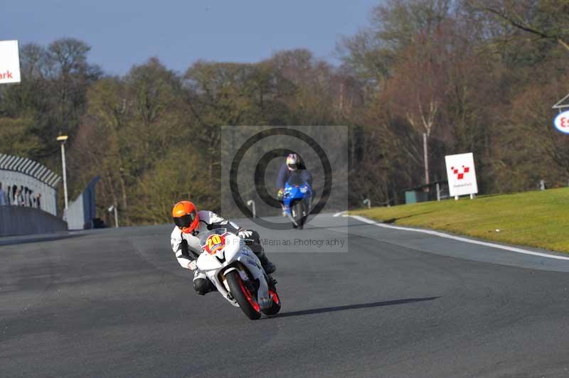 enduro digital images;event digital images;eventdigitalimages;no limits trackdays;oulton no limits trackday;oulton park cheshire;oulton trackday photographs;peter wileman photography;racing digital images;trackday digital images;trackday photos