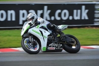 enduro-digital-images;event-digital-images;eventdigitalimages;no-limits-trackdays;oulton-no-limits-trackday;oulton-park-cheshire;oulton-trackday-photographs;peter-wileman-photography;racing-digital-images;trackday-digital-images;trackday-photos