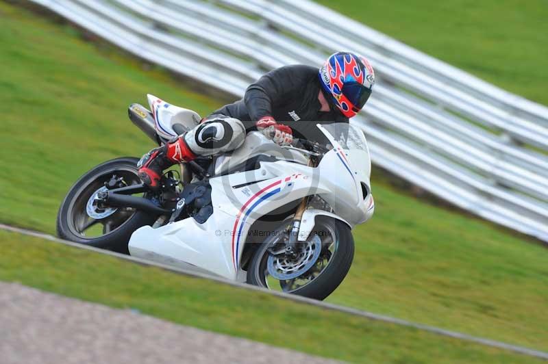 anglesey;brands hatch;cadwell park;croft;donington park;enduro digital images;event digital images;eventdigitalimages;mallory;no limits;no limits trackdays;oulton no limits trackday;oulton park;oulton park cheshire;oulton trackday photographs;peter wileman photography;racing digital images;silverstone;snetterton;trackday digital images;trackday photos;vmcc banbury run;welsh 2 day enduro
