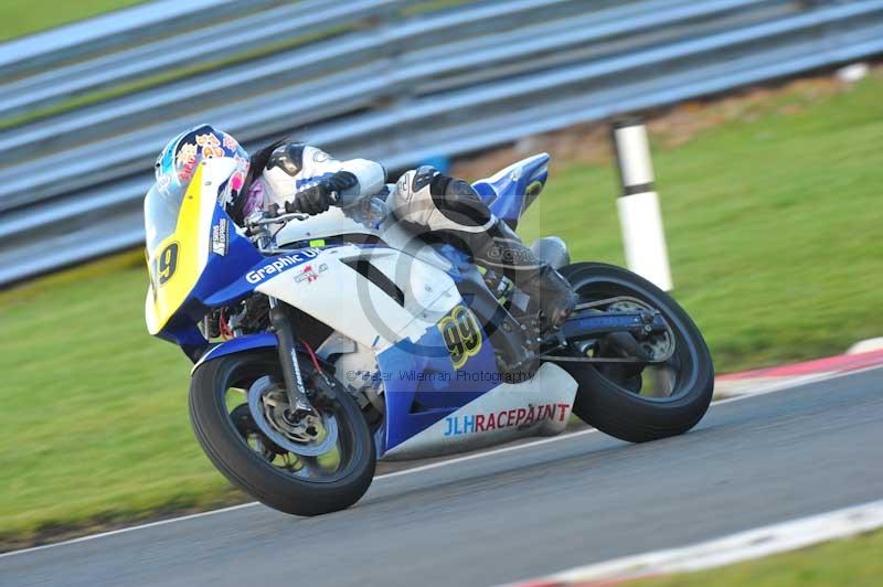 anglesey;brands hatch;cadwell park;croft;donington park;enduro digital images;event digital images;eventdigitalimages;mallory;no limits;no limits trackdays;oulton no limits trackday;oulton park;oulton park cheshire;oulton trackday photographs;peter wileman photography;racing digital images;silverstone;snetterton;trackday digital images;trackday photos;vmcc banbury run;welsh 2 day enduro