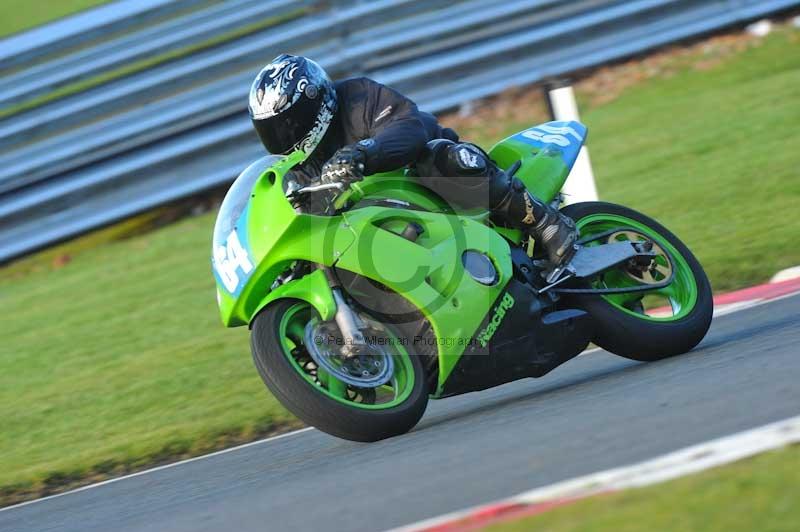 anglesey;brands hatch;cadwell park;croft;donington park;enduro digital images;event digital images;eventdigitalimages;mallory;no limits;no limits trackdays;oulton no limits trackday;oulton park;oulton park cheshire;oulton trackday photographs;peter wileman photography;racing digital images;silverstone;snetterton;trackday digital images;trackday photos;vmcc banbury run;welsh 2 day enduro