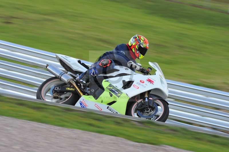 anglesey;brands hatch;cadwell park;croft;donington park;enduro digital images;event digital images;eventdigitalimages;mallory;no limits;no limits trackdays;oulton no limits trackday;oulton park;oulton park cheshire;oulton trackday photographs;peter wileman photography;racing digital images;silverstone;snetterton;trackday digital images;trackday photos;vmcc banbury run;welsh 2 day enduro