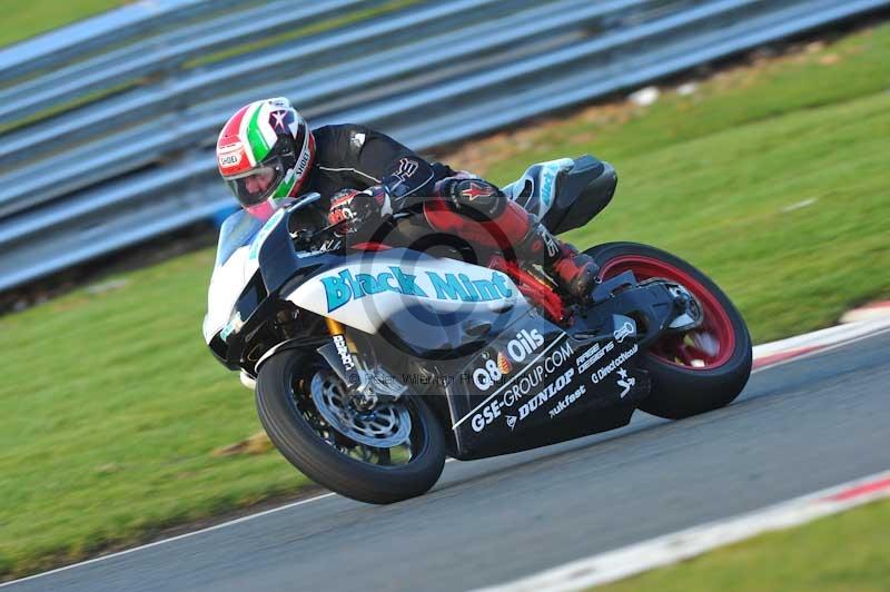 anglesey;brands hatch;cadwell park;croft;donington park;enduro digital images;event digital images;eventdigitalimages;mallory;no limits;no limits trackdays;oulton no limits trackday;oulton park;oulton park cheshire;oulton trackday photographs;peter wileman photography;racing digital images;silverstone;snetterton;trackday digital images;trackday photos;vmcc banbury run;welsh 2 day enduro