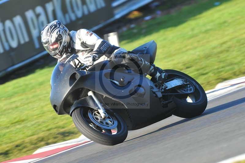 enduro digital images;event digital images;eventdigitalimages;no limits trackdays;oulton no limits trackday;oulton park cheshire;oulton trackday photographs;peter wileman photography;racing digital images;trackday digital images;trackday photos