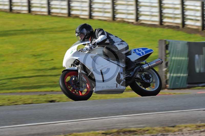 enduro digital images;event digital images;eventdigitalimages;no limits trackdays;oulton no limits trackday;oulton park cheshire;oulton trackday photographs;peter wileman photography;racing digital images;trackday digital images;trackday photos