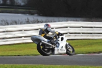 enduro-digital-images;event-digital-images;eventdigitalimages;no-limits-trackdays;oulton-no-limits-trackday;oulton-park-cheshire;oulton-trackday-photographs;peter-wileman-photography;racing-digital-images;trackday-digital-images;trackday-photos