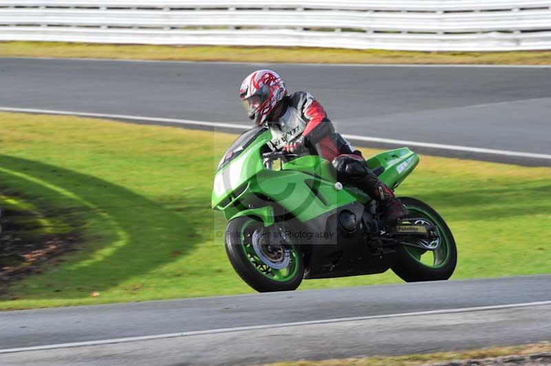enduro digital images;event digital images;eventdigitalimages;no limits trackdays;oulton no limits trackday;oulton park cheshire;oulton trackday photographs;peter wileman photography;racing digital images;trackday digital images;trackday photos