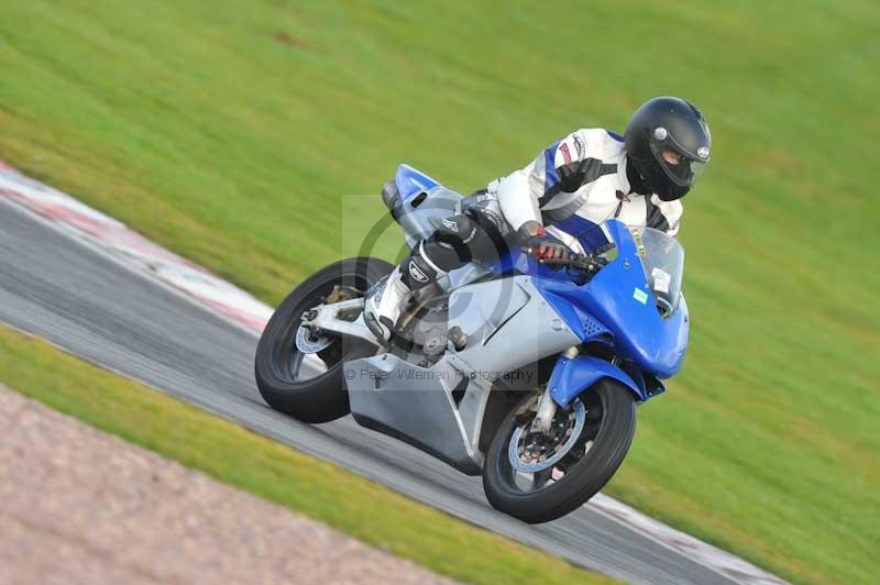 enduro digital images;event digital images;eventdigitalimages;no limits trackdays;oulton no limits trackday;oulton park cheshire;oulton trackday photographs;peter wileman photography;racing digital images;trackday digital images;trackday photos