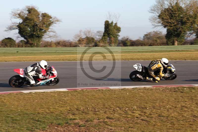 Motorcycle action photographs;Trackday digital images;event digital images;eventdigitalimages;no limits trackday;peter wileman photography;snetterton;snetterton circuit norfolk;snetterton photographs;trackday;trackday photos