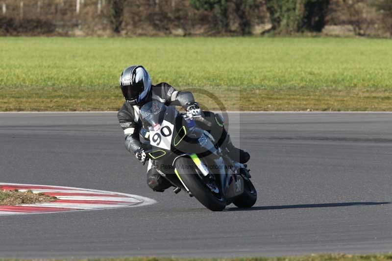 Motorcycle action photographs;Trackday digital images;event digital images;eventdigitalimages;no limits trackday;peter wileman photography;snetterton;snetterton circuit norfolk;snetterton photographs;trackday;trackday photos
