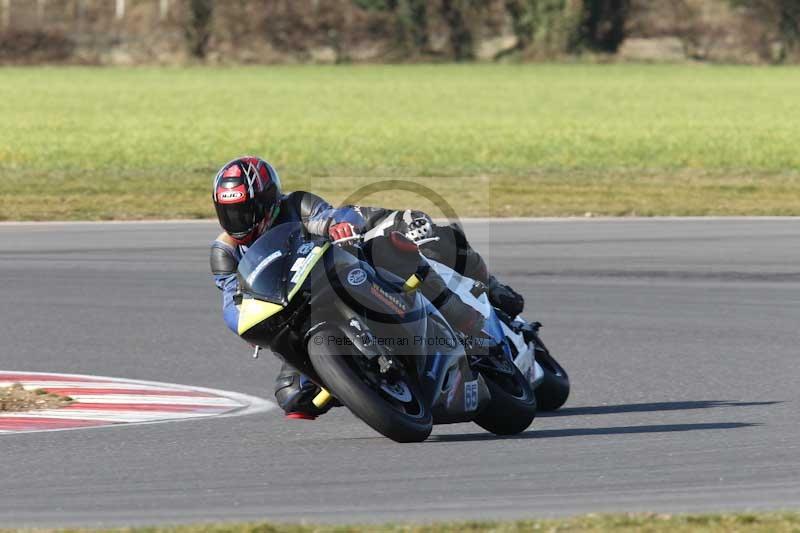 Motorcycle action photographs;Trackday digital images;event digital images;eventdigitalimages;no limits trackday;peter wileman photography;snetterton;snetterton circuit norfolk;snetterton photographs;trackday;trackday photos
