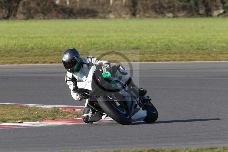 Motorcycle action photographs;Trackday digital images;event digital images;eventdigitalimages;no limits trackday;peter wileman photography;snetterton;snetterton circuit norfolk;snetterton photographs;trackday;trackday photos