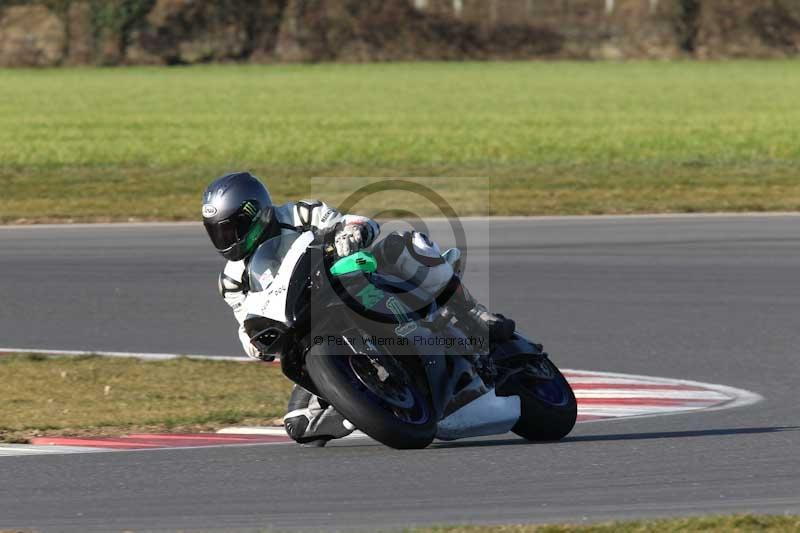 Motorcycle action photographs;Trackday digital images;event digital images;eventdigitalimages;no limits trackday;peter wileman photography;snetterton;snetterton circuit norfolk;snetterton photographs;trackday;trackday photos