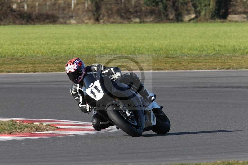 Motorcycle action photographs;Trackday digital images;event digital images;eventdigitalimages;no limits trackday;peter wileman photography;snetterton;snetterton circuit norfolk;snetterton photographs;trackday;trackday photos